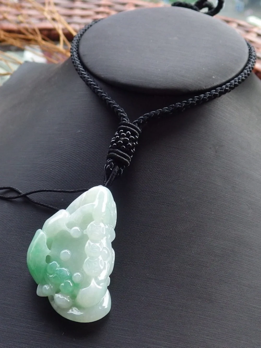 gojade certified hand